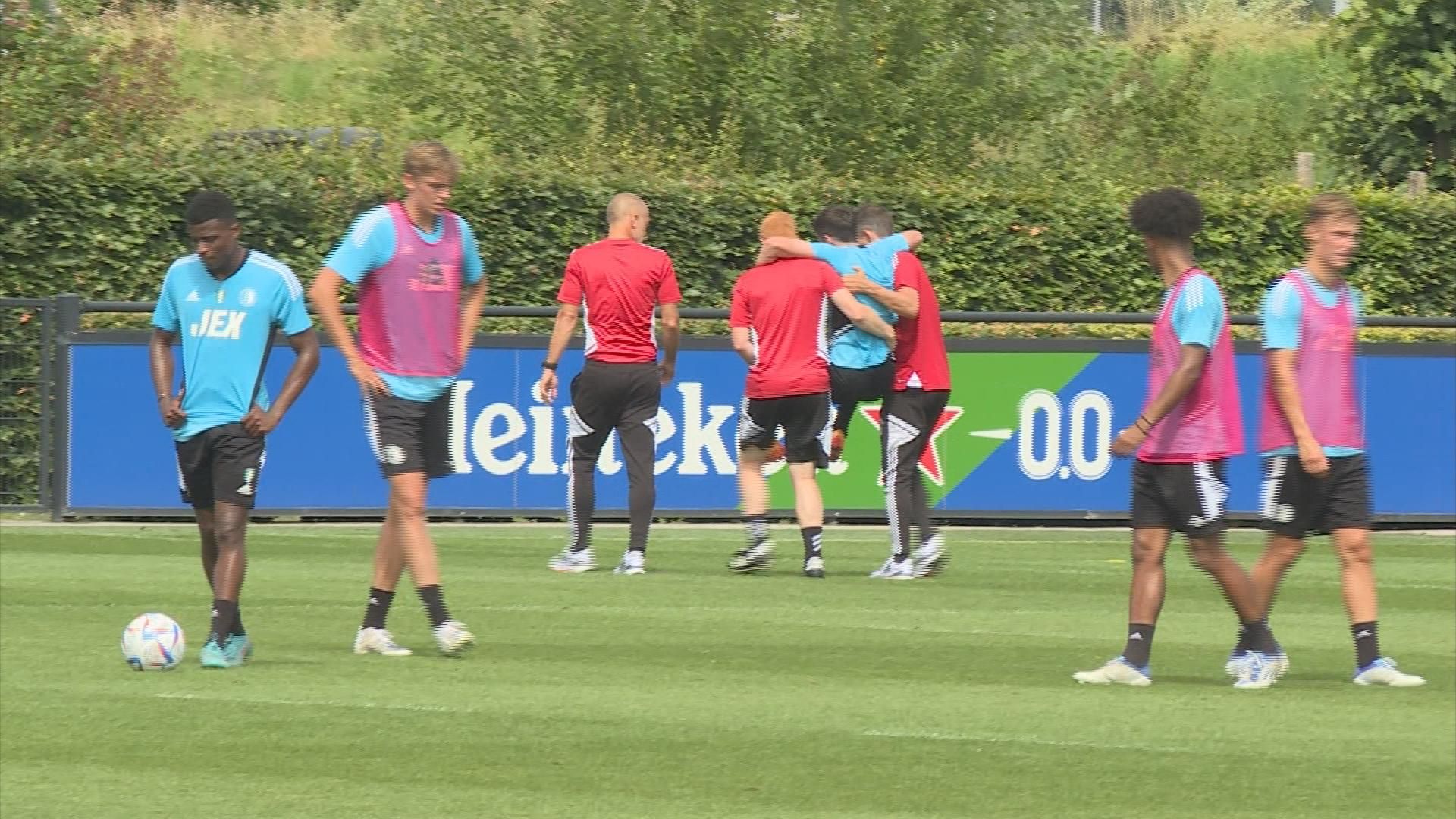 Dinsdag moest Orkun Kökcü de training voortijdig verlaten