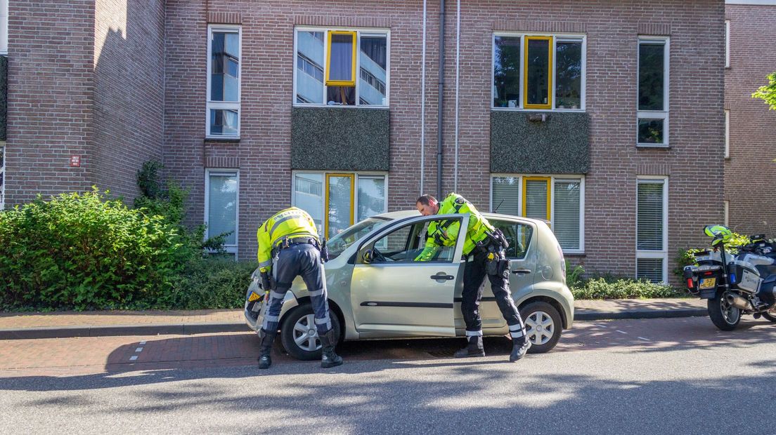 De auto waarvan de claxon bleef hangen na een ongeluk.