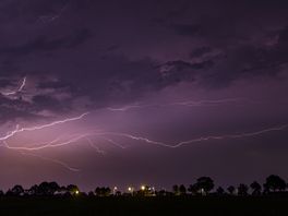 Naast code oranje geldt morgenavond ook code geel in Drenthe vanwege kans op onweer