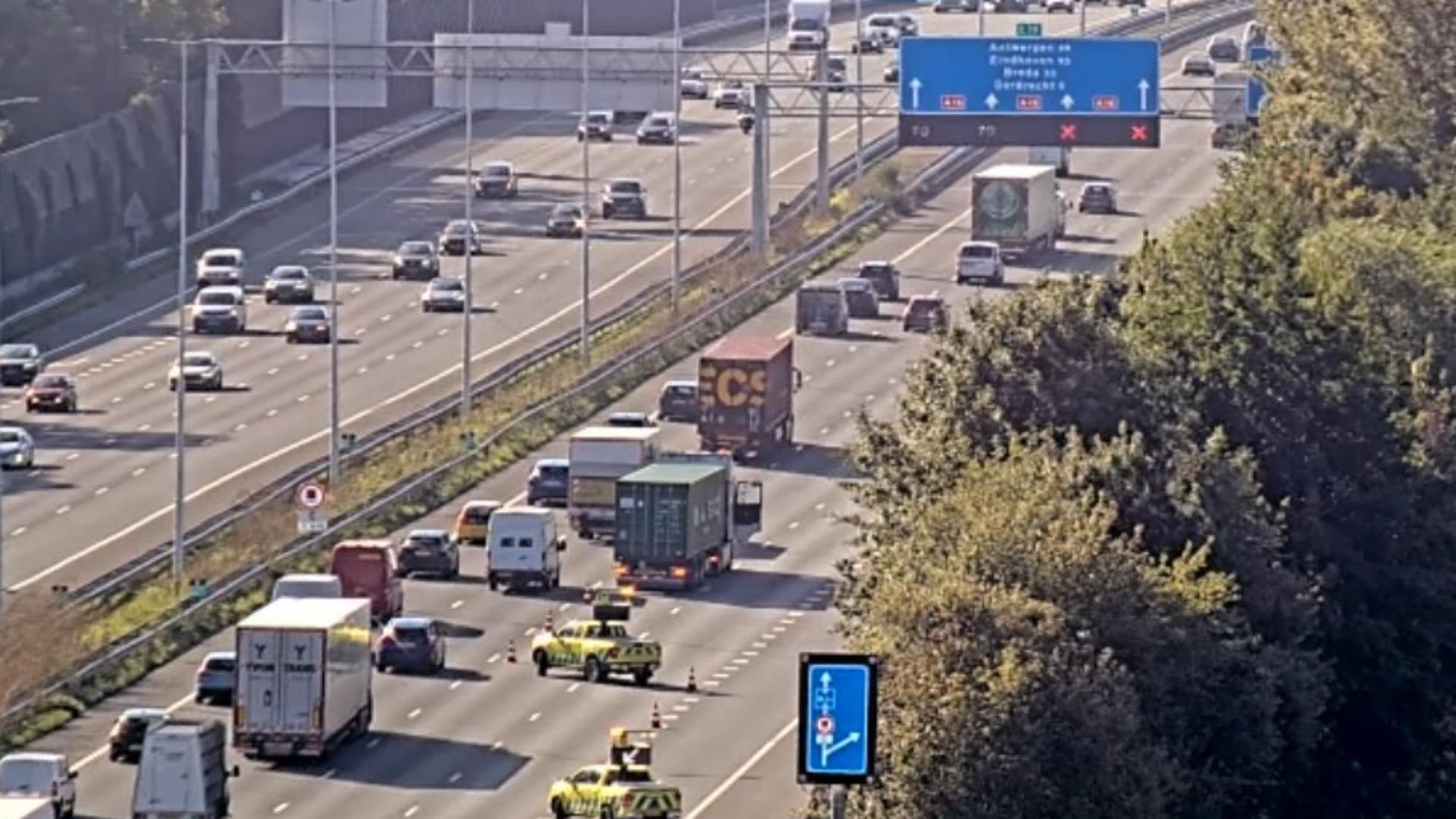 Het verkeer staat vast richting Breda.