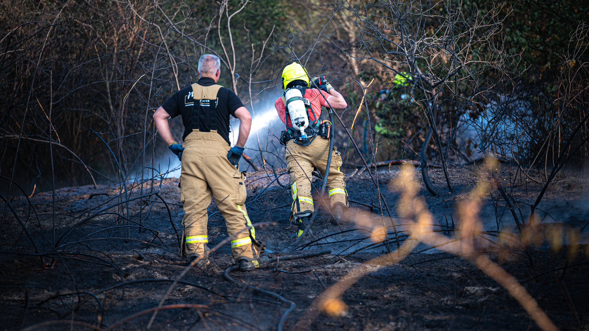 De brandweer was lang bezig met blussen in Goedereede.