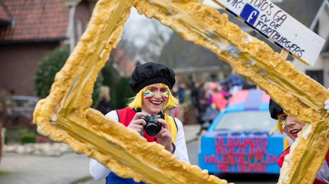 Optocht Albergen 2016