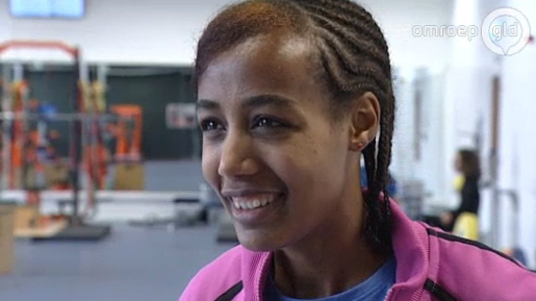 Record Sifan Hassan, valse start Dafne Schippers
