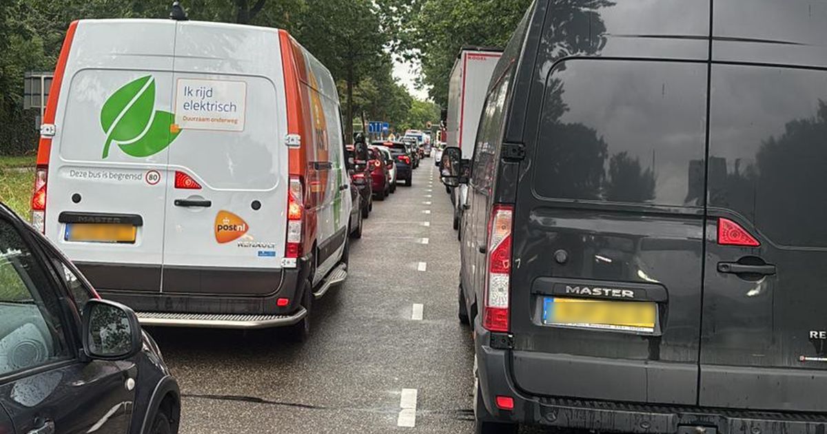 Back roads clogged due to A2 roadworks: ‘I’ve been standing still in Nieuwegein for an hour’