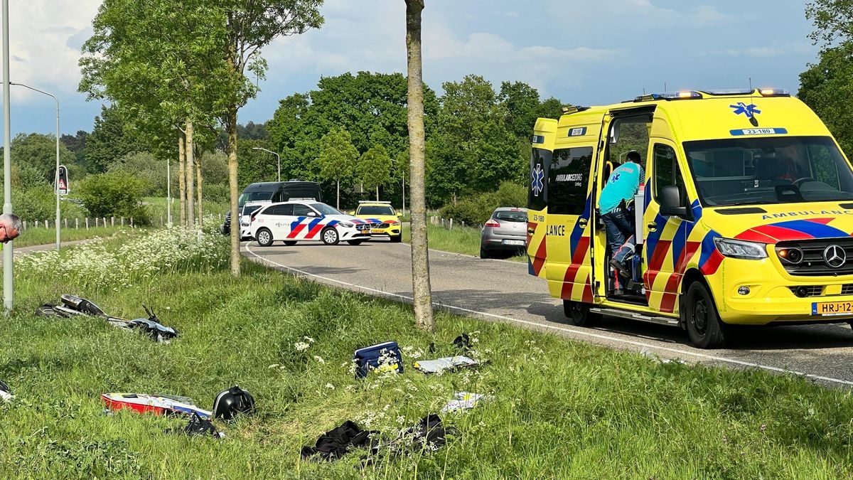 Motorrijder zwaargewond na val in Belfeld: traumahelikopter opgeroepen