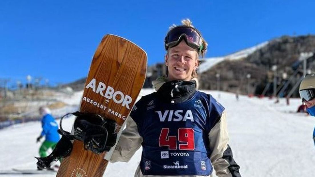 Snowboarder Niek van der Velden