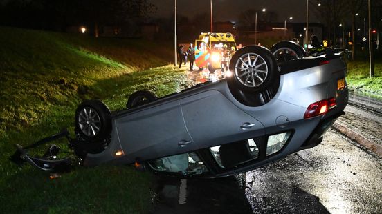 Meerdere ongelukken door gladheid op de weg. Meerdere ongelukken door gladheid op de weg.