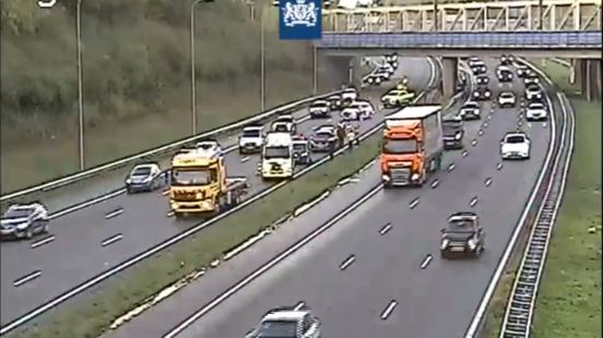 112 nieuws: Ov-fiets huren niet mogelijk door storing | File A27 na ongeluk. 112 nieuws: Ov-fiets huren niet mogelijk door storing | File A27 na ongeluk.