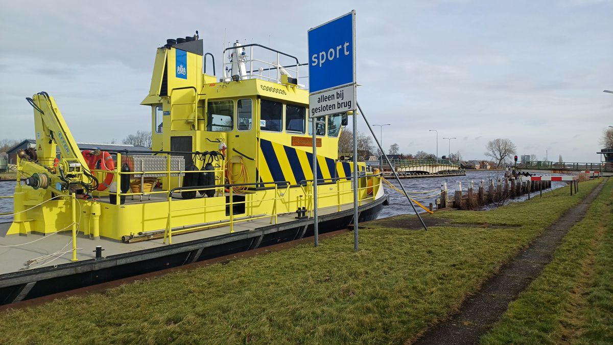 112-nieuws 4 februari: Rijkswaterstaat maakt schade op bij Schuilenburg | Mobiele flitspaal vernield