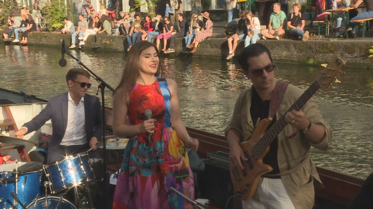 Bandjes spelen sterren van de hemel tijdens Jazz in de Gracht - Omroep West