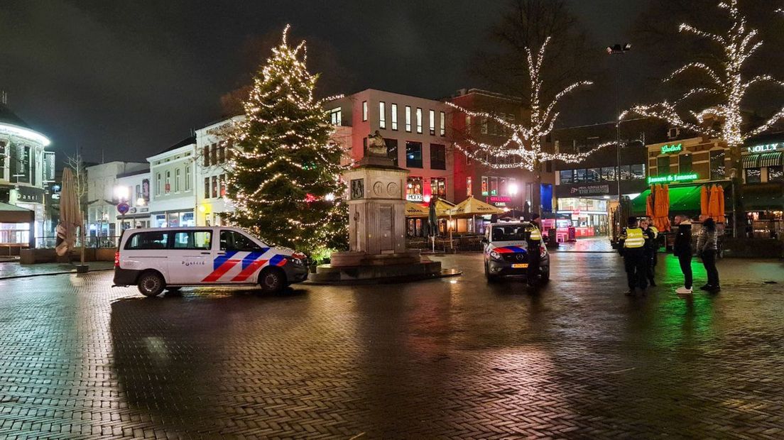 Noodverordening in Enschede, politie in het centrum