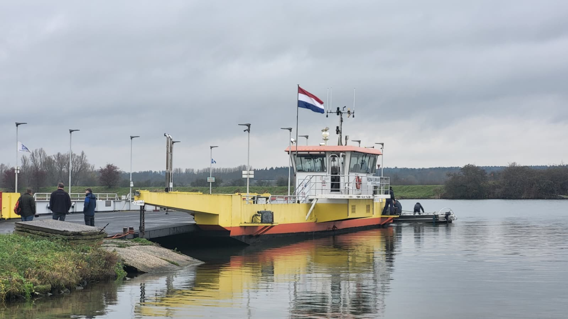 Pont tussen Eck en Wiel en Amerongen weer in de vaart