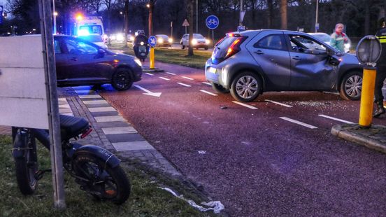 Gewonde bij aanrijding auto met fatbike in Zwolle. Gewonde bij aanrijding auto met fatbike in Zwolle.