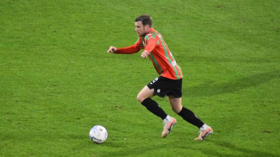 Nieuwe doelman De Graafschap • Ouwejan vertrekt bij NEC