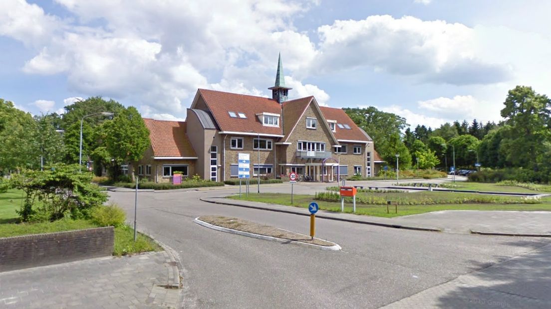 Het gebouw van GGZ Drenthe aan de Dennenweg in Assen (Rechten: archief RTV Drenthe)