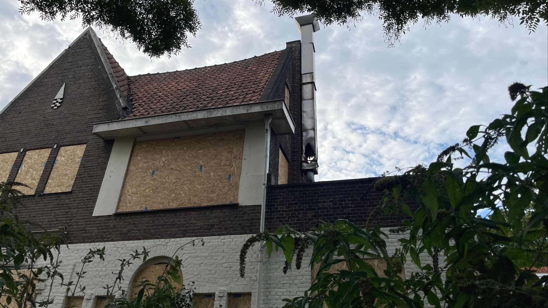 Na explosie een inbraakpoging: blijvende onrust rondom oude cafetaria