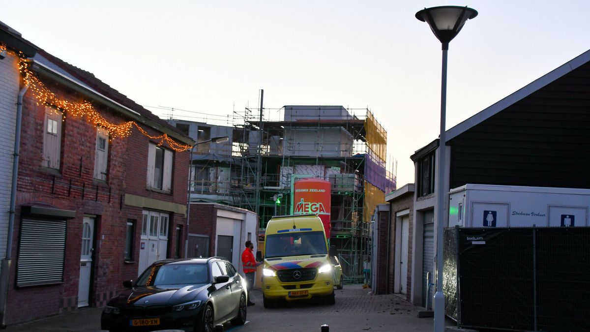 Traumahelikopter naar Axel na val, één persoon gewond