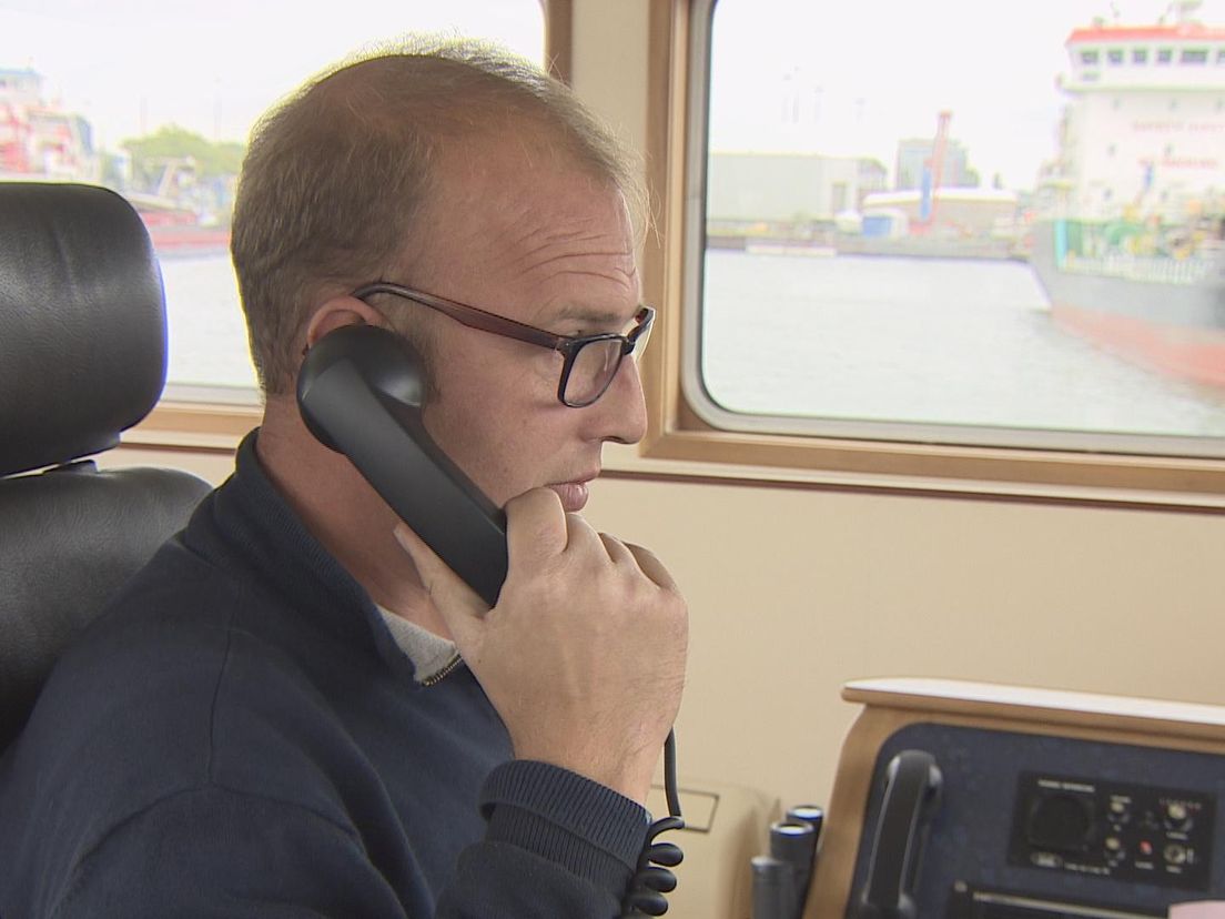 Schipper met marifoon