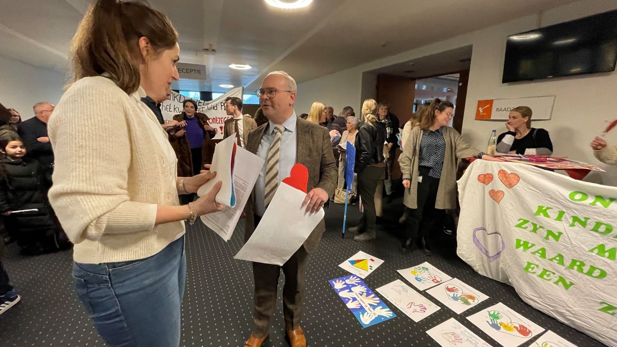 Protest tegen sluiting medisch kinderdagverblijf