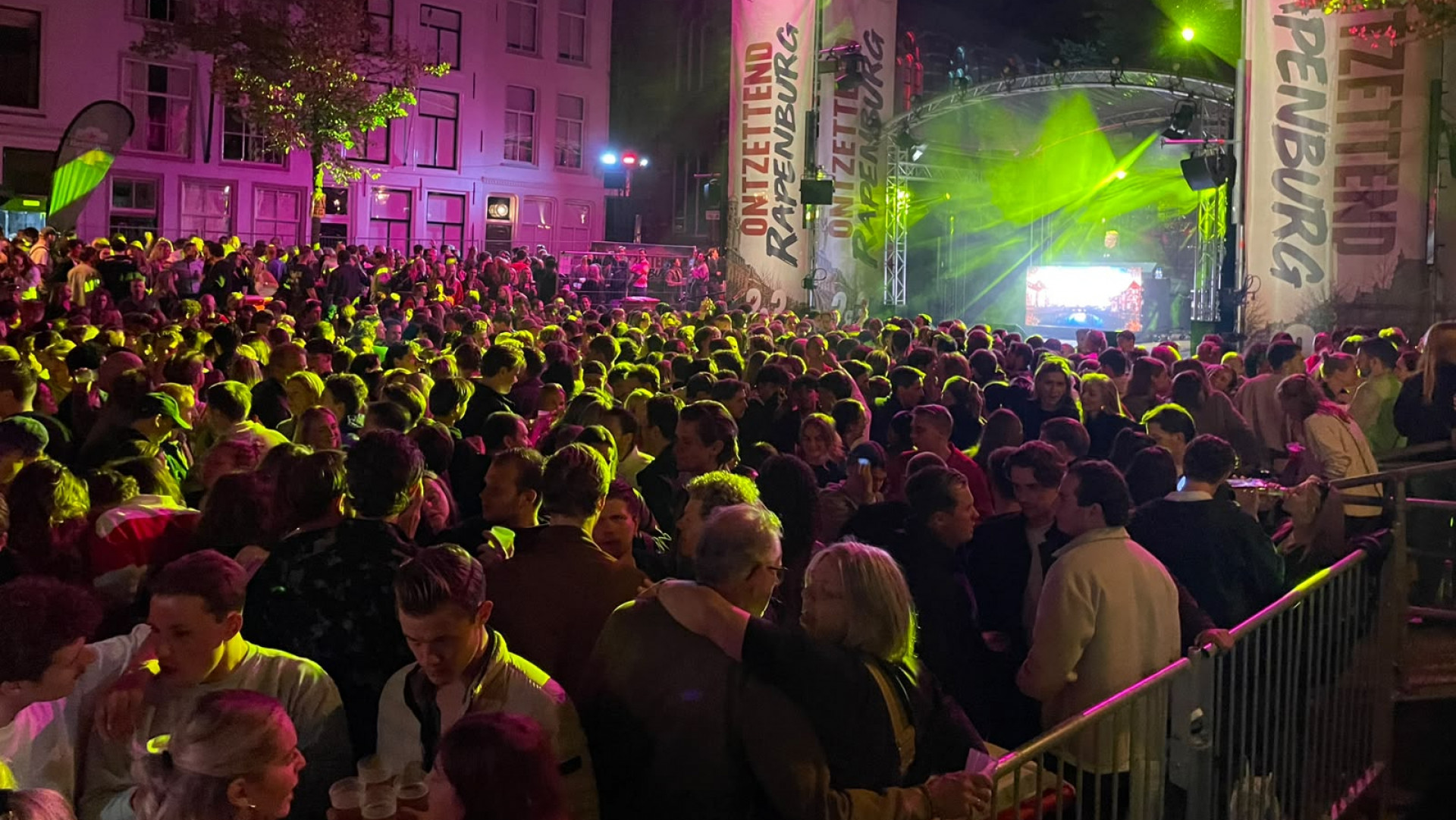 Liveblog Leidens Ontzet | Feest barst los bij Orgel Joke: 'Armin van Buuren is hier niks bij'