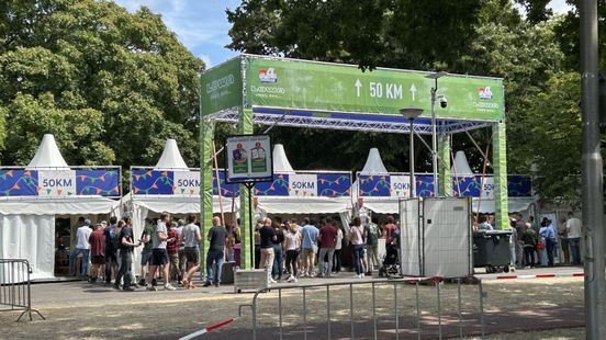 Geen 47.000, maar 45.761 startbewijzen opgehaald voor de Vierdaagse