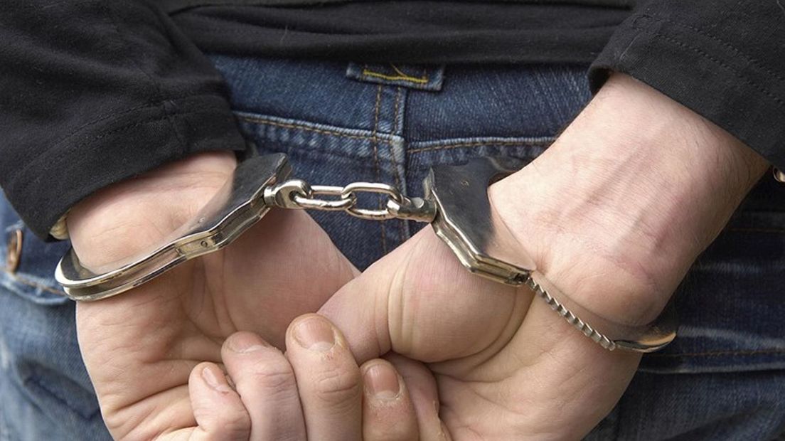 Zeven verdachten uit Rijssen-Holten aangehouden