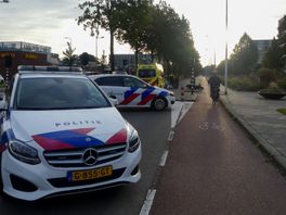 112 Nieuws: Peperdure Bentley brandt uit in Deventer | Scooterrijder gewond in Enschede