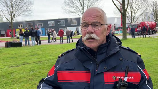 Brandweervoerder Jan Wittenberg over het blussen van de industriebrand in Raalte
