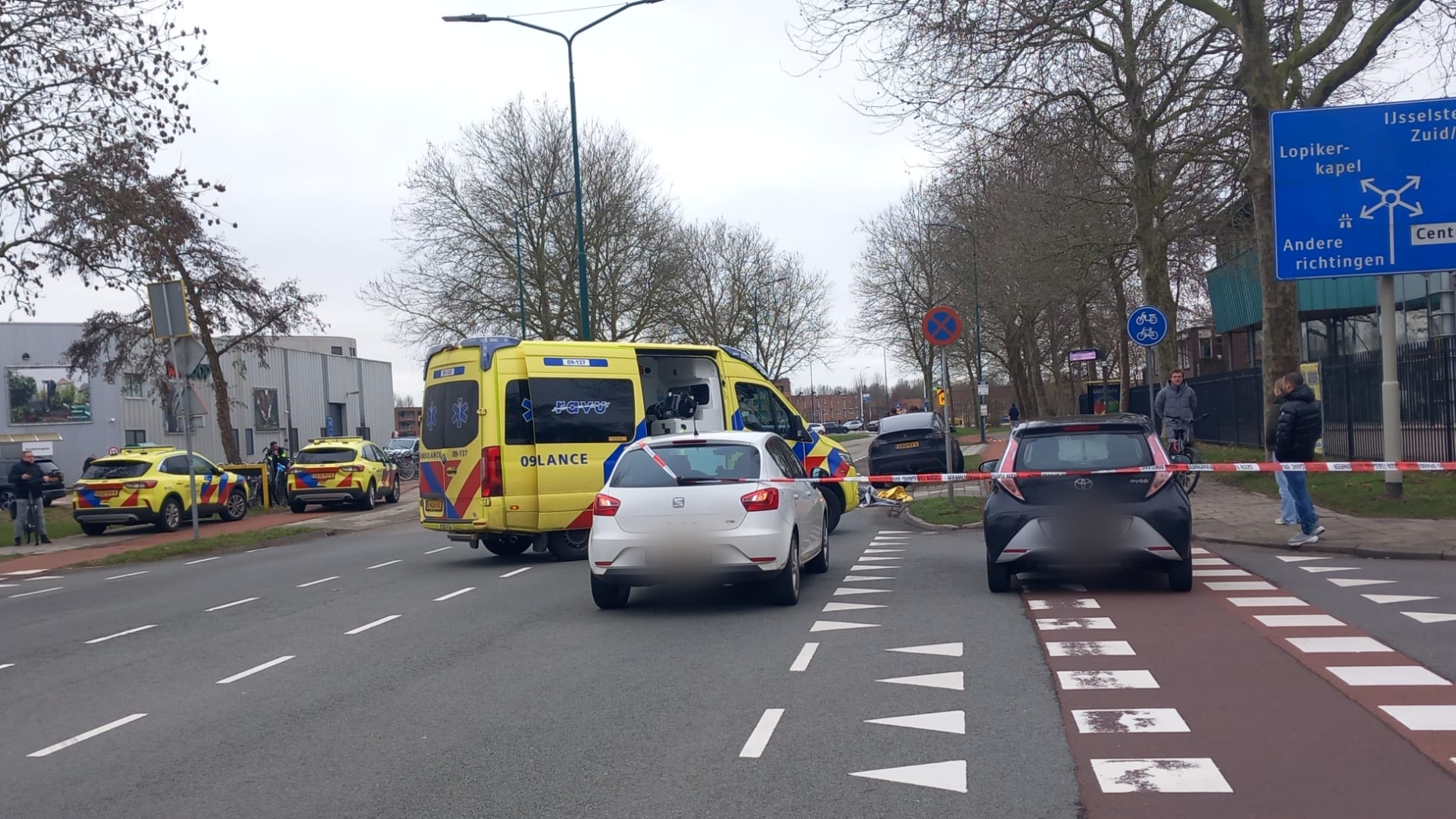 112-Nieuws: Botsing op A27 bij Meerkerk | Brandende open haard in leegstaand pand.