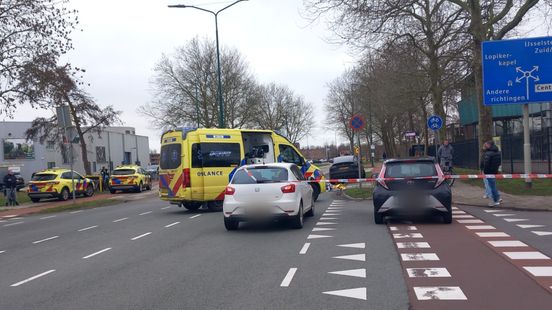 112-Nieuws: Botsing op A27 bij Meerkerk | Brandende open haard in leegstaand pand. 112-Nieuws: Botsing op A27 bij Meerkerk | Brandende open haard in leegstaand pand.