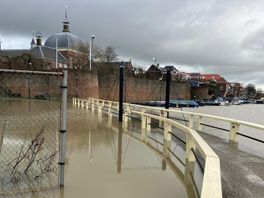 Water in Linge blijft stijgen, Leerdam deelt zandzakken uit