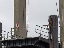 Twijfel over veiligheid autobrug in haven Holwert: probleem duurt langer