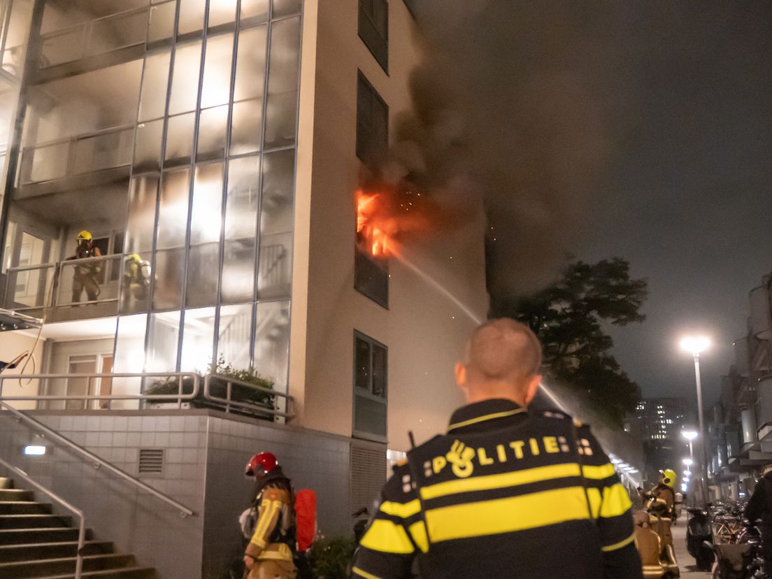 Uitslaande brand in woning