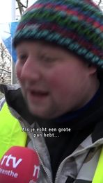 'Pan onder de kont en baan af'