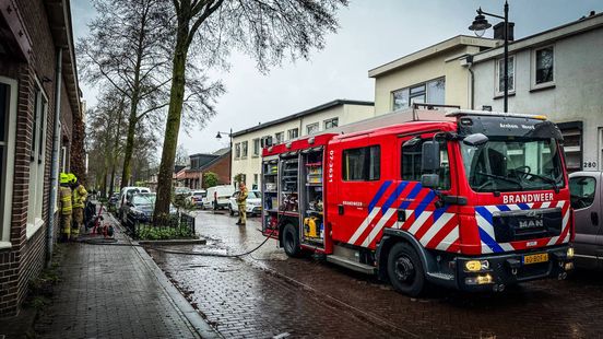 Brand in slaapkamer • supermarkt ontruimd