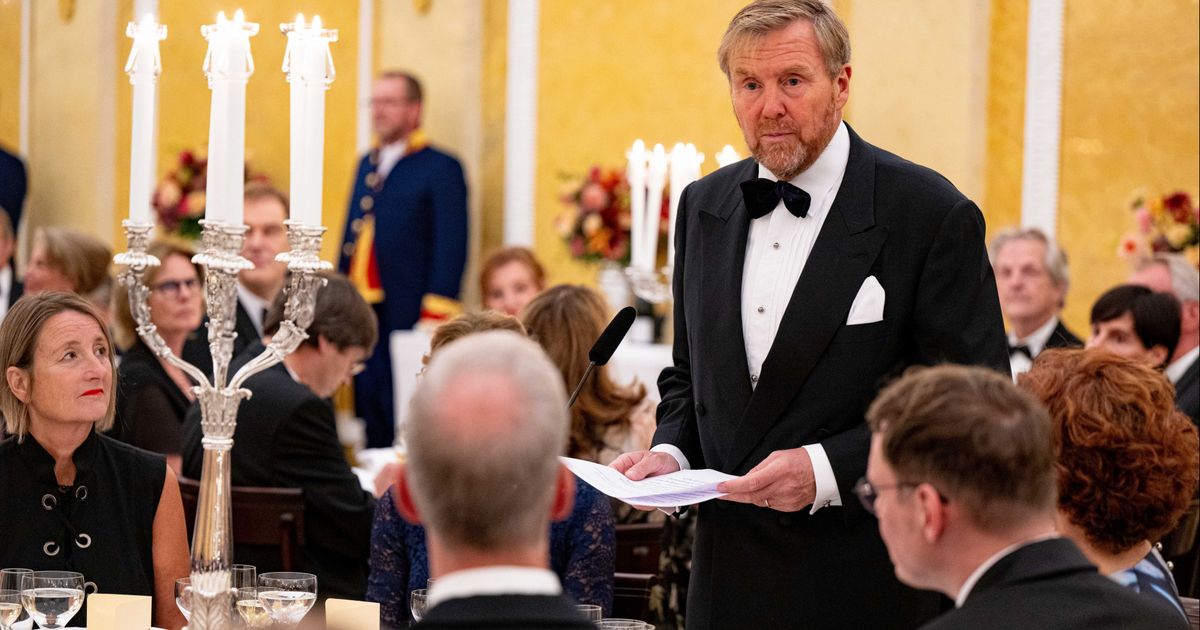 Koning gastheer van NAVO-diner: waar zit Trump en wat staat er op het