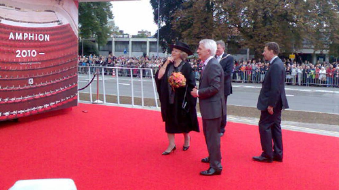Koningin Beatrix opent Amphion