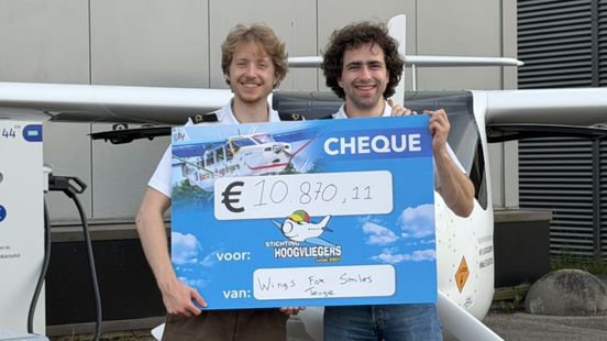 Piloten Pim en Olivier vestigen record met 120 landingen