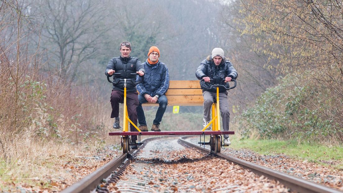 De eerste testrit op het Akzo-lijntje werd vanmiddag gemaakt