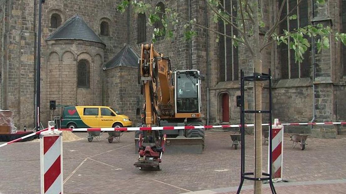 Plechelmusplein in Oldenzaal officieel geopend