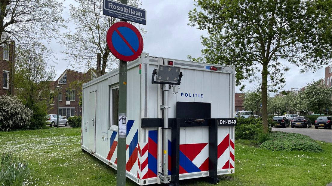 De politiecontainer in de Rossinilaan I