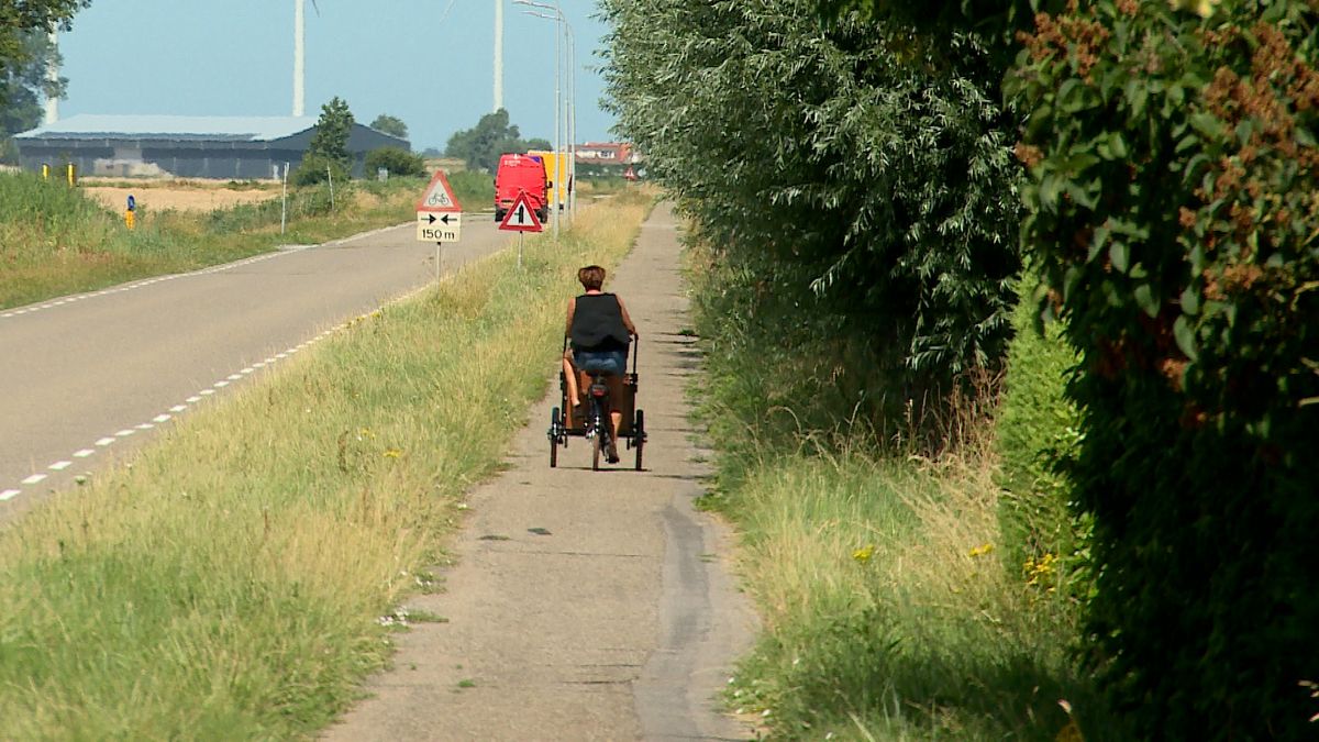 Waarom van het belabberde fietspad op Sint Philipsland alleen het beste deel is opgeknapt en de rest