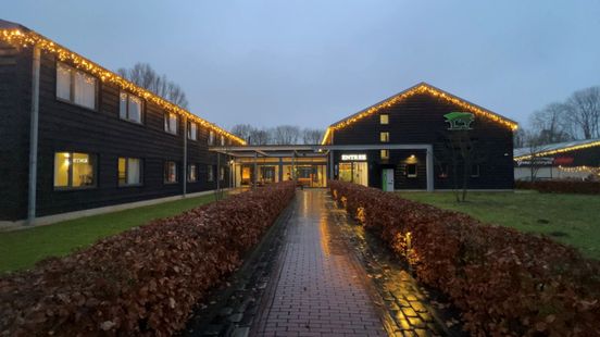 Tijdelijke asielopvang in Utrechts hotel moet permanent worden Home