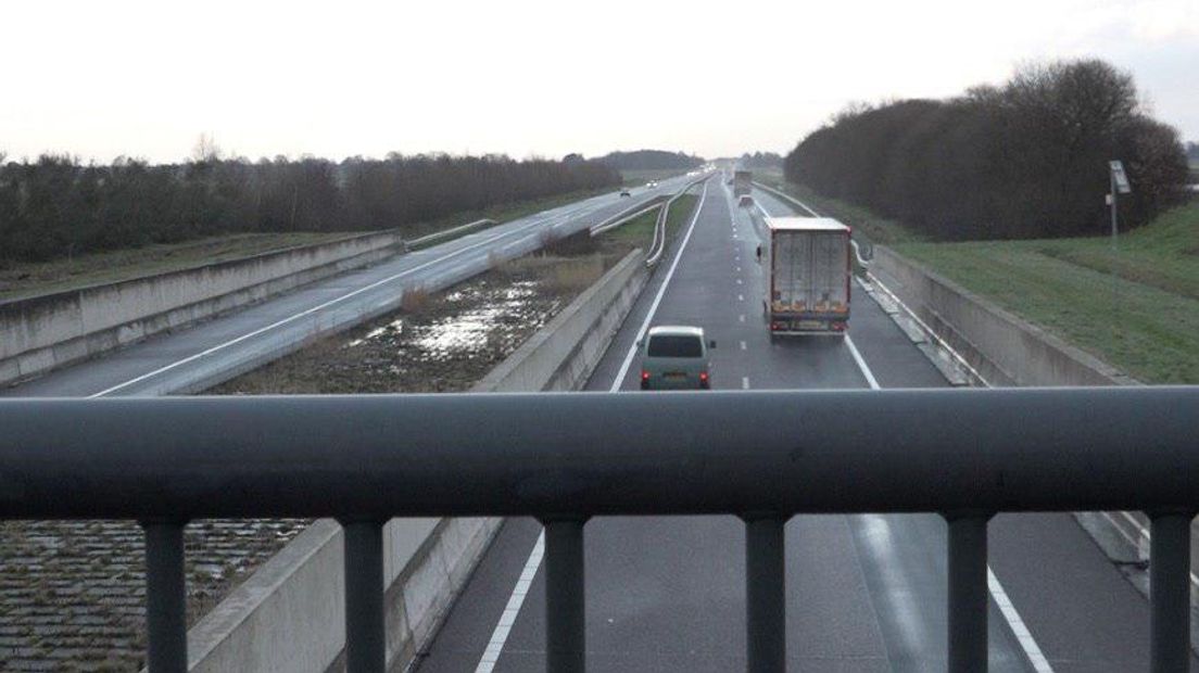 De A37 vanaf het viaduct in Erica (Rechten: Janet Oortwijn/RTV Drenthe)