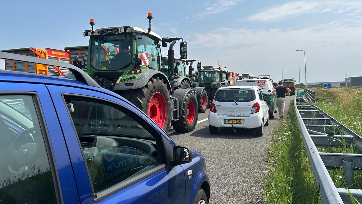 Reconstructie: hoe boeren vanmiddag ineens de snelweg blokkeerden