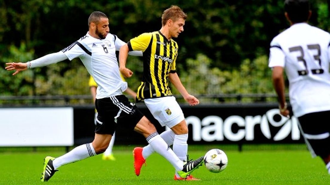 Kai Huisman in het shirt van Vitesse (foto www.vitesse.nl)