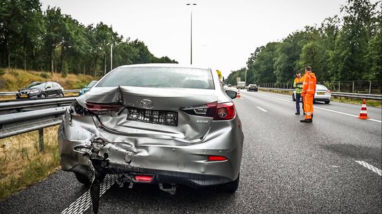 Aanrijding met vier auto's op de snelweg