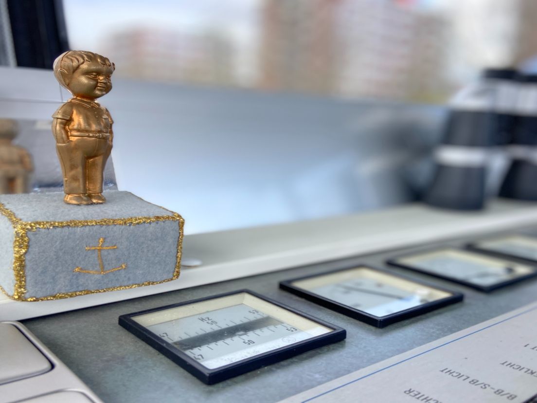 Een Oscar in de stuurhut als beloning voor het werk van de Mate. Een kado van een creatieve ouder.