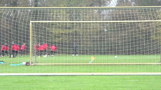 FC Emmen wil stunten in Den Haag; 'Daarna pak ik Peter bij de kraag'