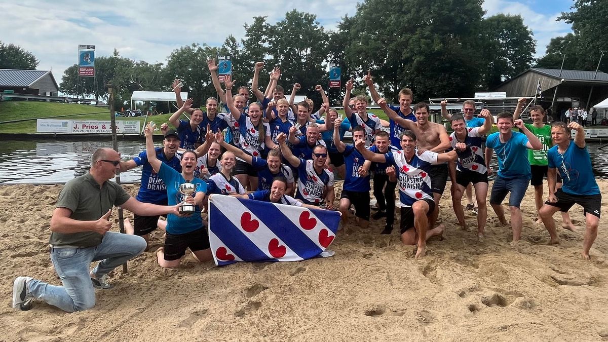 Fryslân neemt revanche en wint Tweekamp bij het fierljeppen